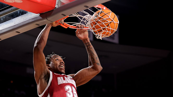 Jan 11, 2025; College Station, Texas, USA; Alabama Crimson Tide forward Derrion Reid (35) dunks against the Texas A&M Aggies during the second half at Reed Arena. Mandatory Credit: Erik Williams-Imagn Images Jan 11, 2025; College Station, Texas, USA; Alabama Crimson Tide forward Derrion Reid (35) dunks against the Texas A&M Aggies during the second half at Reed Arena. Mandatory Credit: Erik Williams-Imagn Images
