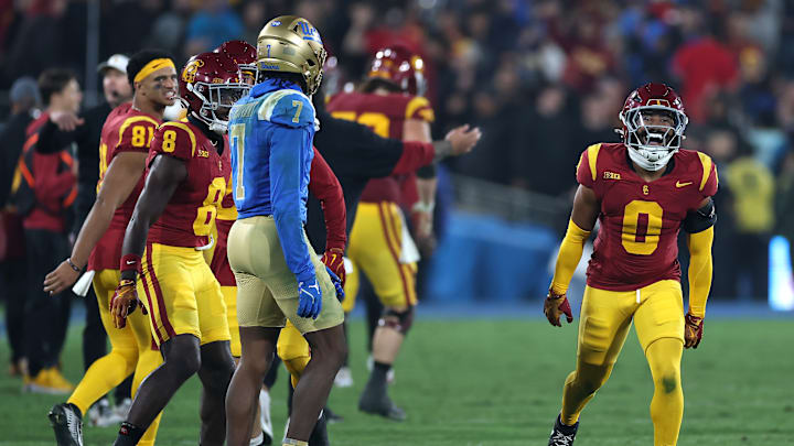 USC v UCLA