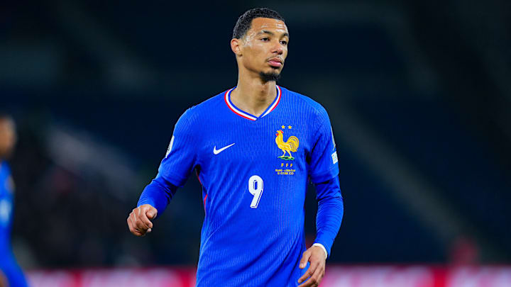 A França tenta garantir vaga na Copa do Mundo 2026