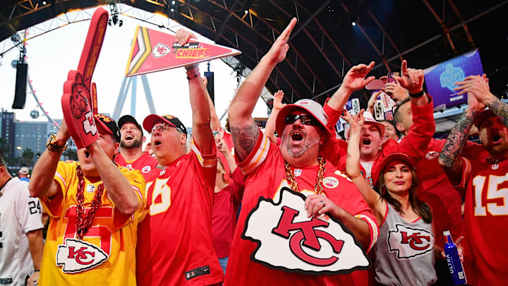 Apr 28, 2022; Las Vegas, NV, USA; Kansas City Chiefs fans cheer during the first round of the 2022 NFL Draft at the NFL Draft Theater. Mandatory Credit: Gary Vasquez-Imagn Images Apr 28, 2022; Las Vegas, NV, USA; Kansas City Chiefs fans cheer during the first round of the 2022 NFL Draft at the NFL Draft Theater. Mandatory Credit: Gary Vasquez-Imagn Images