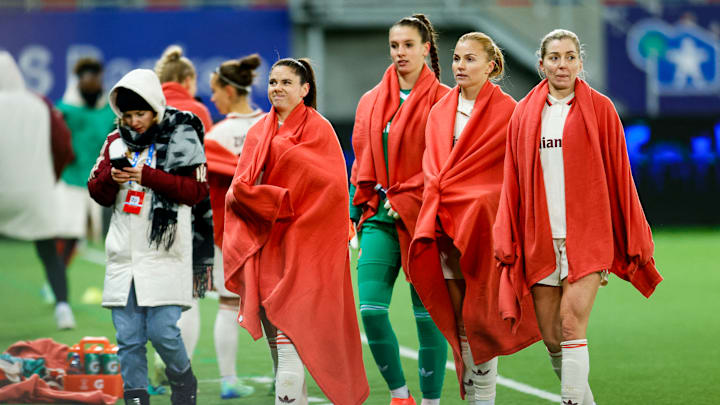 Enttäuschte Gesichter nach dem Unentschieden in Oslo