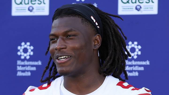 New York Giants linebacker Arvell Reese New York Giants linebacker Arvell Reese