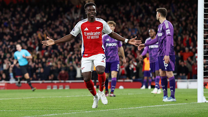 Arsenal FC v Fulham FC - Premier League