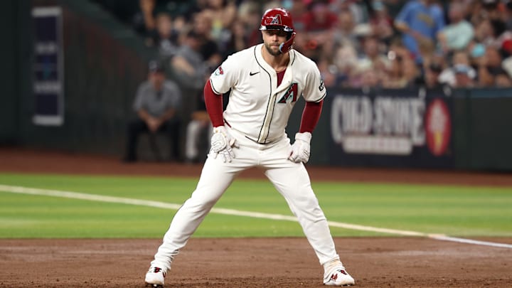 Christian Walker estaría cerca de acordar con los Yankees