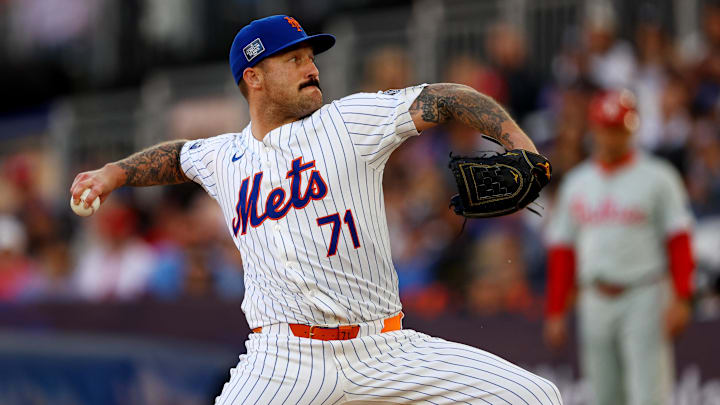 [US, Mexico & Canada customers only] June 8, 2024; London, UNITED KINGDOM; New York Mets pitcher Sean Reid-Foley in action against the Philadelphia Phillies during a London Series baseball game at Queen Elizabeth Olympic Park. Mandatory Credit: Matthew Childs/Reuters via Imagn Images