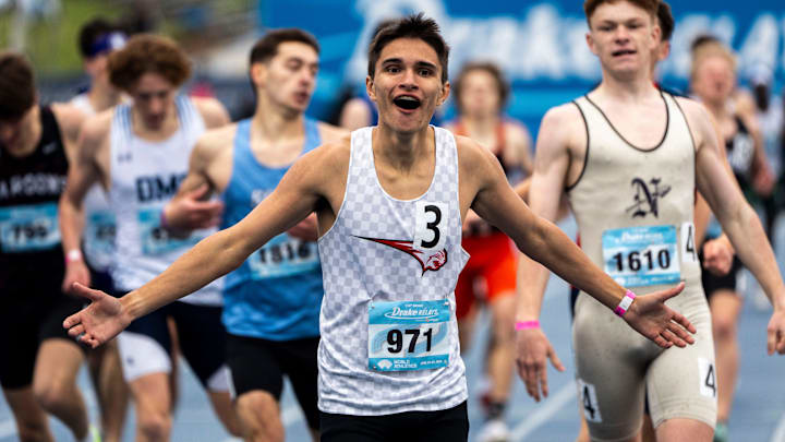 Western Dubuque's Quentin Nauman returns as a defending Drake Relays champion.