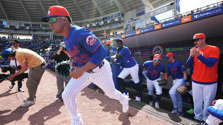 Feb 22, 2025; Port St. Lucie, Florida, USA; New York Mets outfielder Juan Soto (22) takes the field to start the game against the Houston Astros at Clover Park. Mandatory Credit: Jim Rassol-Imagn Images