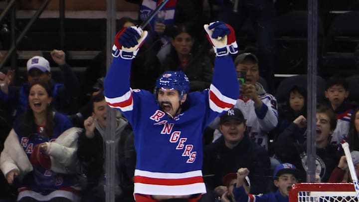 Montreal Canadiens v New York Rangers