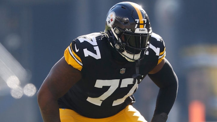 Pittsburgh Steelers offensive tackle Broderick Jones