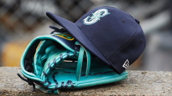 May 12, 2018; Detroit, MI, USA; Hat and glove of Seattle Mariners center fielder Dee Gordon (9) sits in dugout during the third inning against the Detroit Tigers at Comerica Park. Mandatory Credit: Rick Osentoski-USA TODAY Sports