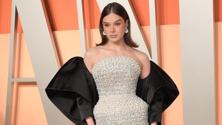 Hailee Steinfeld at the 2025 Vanity Fair Oscars Party in Los Angeles, California. 
