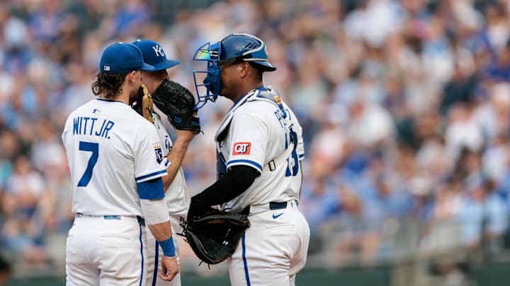 Jun 11, 2025; Kansas City, Missouri, USA; Kansas City Royals meet on the mound during the second inning against the New York Yankees  at Kauffman Stadium. Mandatory Credit: William Purnell-Imagn Images
