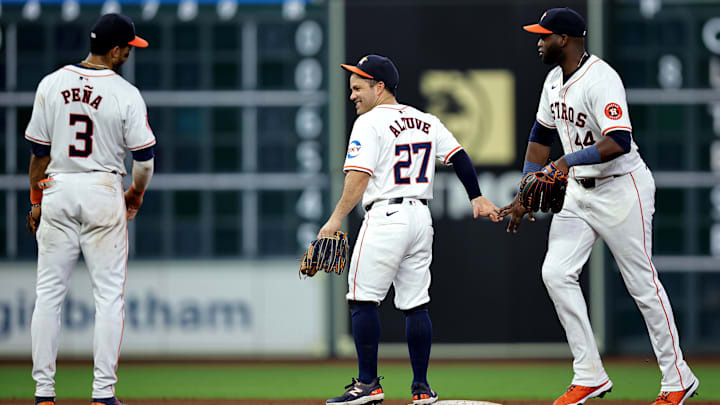 Jul 31, 2024; Houston, Texas, USA; (from L-to-R) Houston Astros shortstop Jeremy Peña (3), second baseman Jose Altuve (27) and left fielder Yordan Alvarez (44) congratulate each other following the final out against the Pittsburgh Pirates during the ninth inning at Minute Maid Park. Jul 31, 2024; Houston, Texas, USA; (from L-to-R) Houston Astros shortstop Jeremy Peña (3), second baseman Jose Altuve (27) and left fielder Yordan Alvarez (44) congratulate each other following the final out against the Pittsburgh Pirates during the ninth inning at Minute Maid Park.