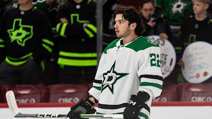Apr 6, 2024; Chicago, Illinois, USA; Dallas Stars center Mavrik Bourque (22) warms up before a match