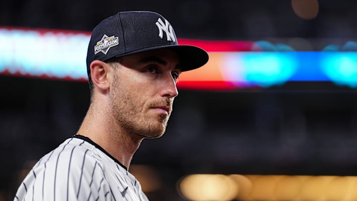 Division Series - Toronto Blue Jays v New York Yankees - Game 3 Division Series - Toronto Blue Jays v New York Yankees - Game 3