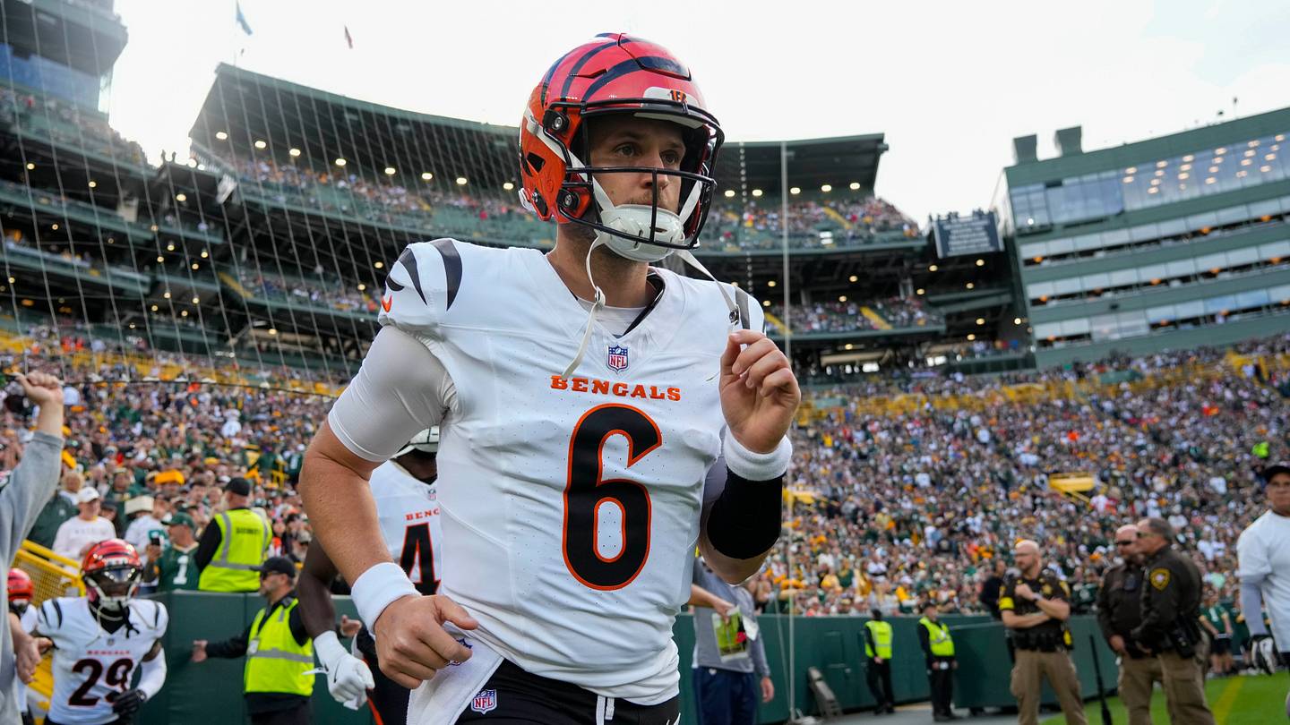Jake Browning could have a surprise path to starting after joining Chargers