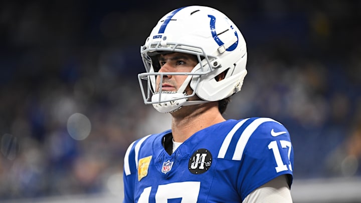 Oct 26, 2025; Indianapolis, Indiana, USA; Indianapolis Colts quarterback Daniel Jones (17) looks on before the game against the Tennessee Titans at Lucas Oil Stadium. Mandatory Credit: Robert Goddin-Imagn Images Oct 26, 2025; Indianapolis, Indiana, USA; Indianapolis Colts quarterback Daniel Jones (17) looks on before the game against the Tennessee Titans at Lucas Oil Stadium. Mandatory Credit: Robert Goddin-Imagn Images