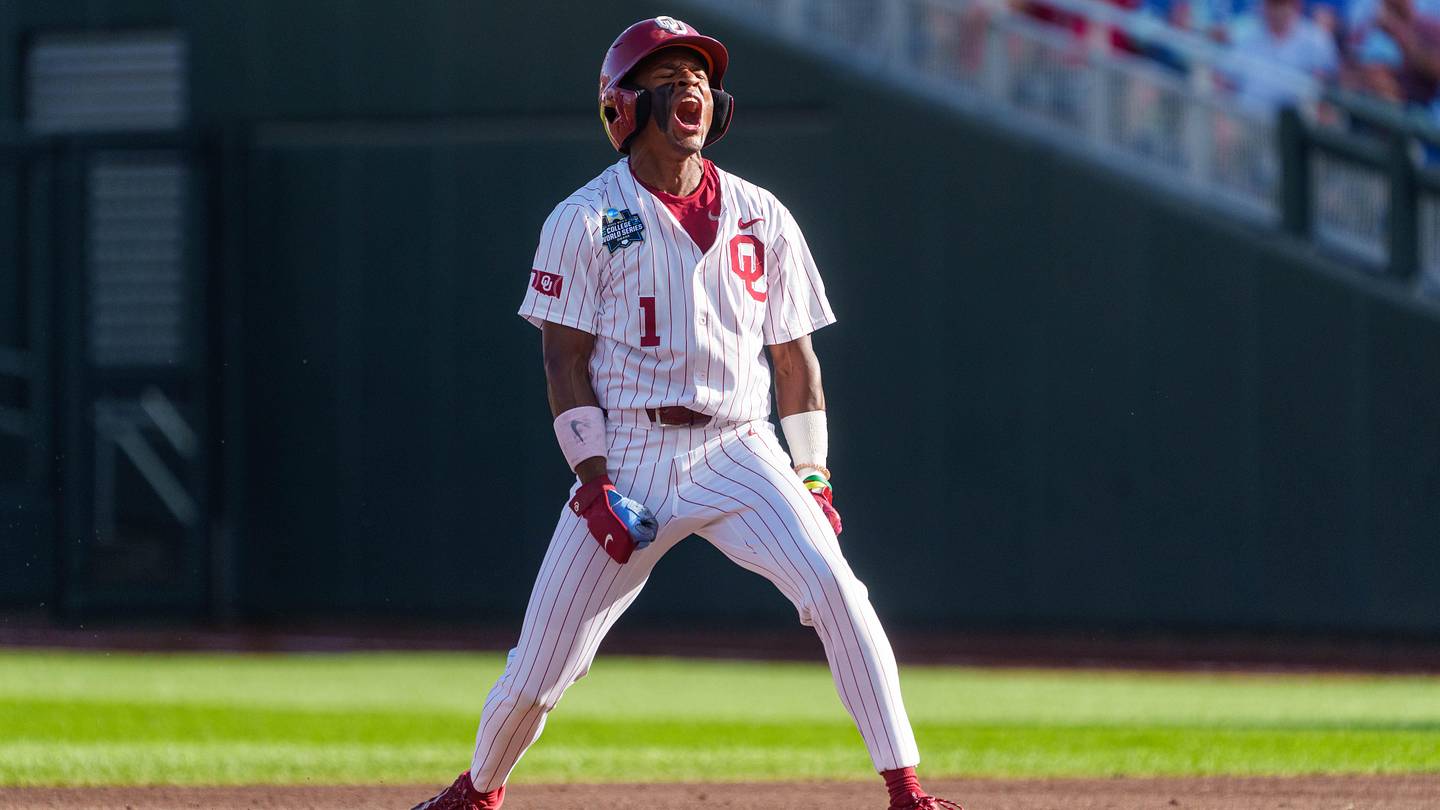 Sooners just took total control of the CWS with Georgia win