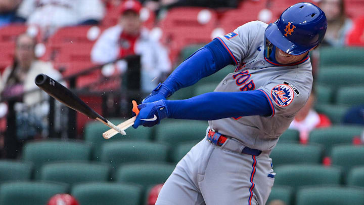 Apr 1, 2026; St. Louis, Missouri, USA; New York Mets third baseman Brett Baty (7) breaks his bat as he grounds out against the St. Louis Cardinals during the eleventh inning at Busch Stadium. Mandatory Credit: Jeff Curry-Imagn Images