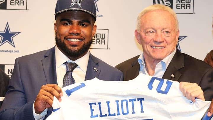 Did Jerry Jones lie to Ezekiel Elliott? 