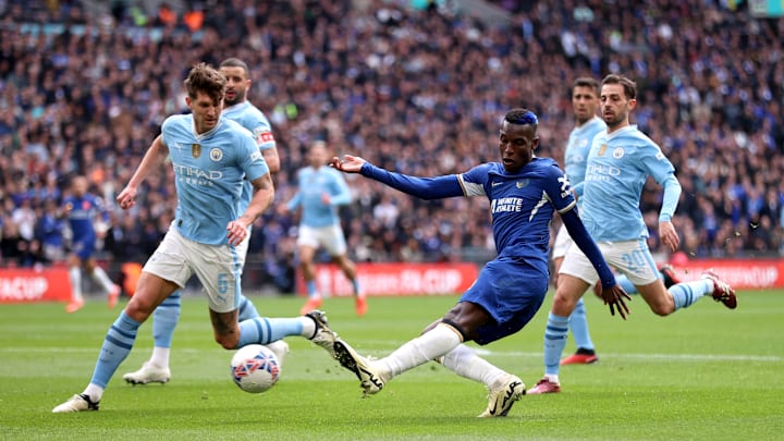 Manchester City testet gegen Chelsea Manchester City testet gegen Chelsea