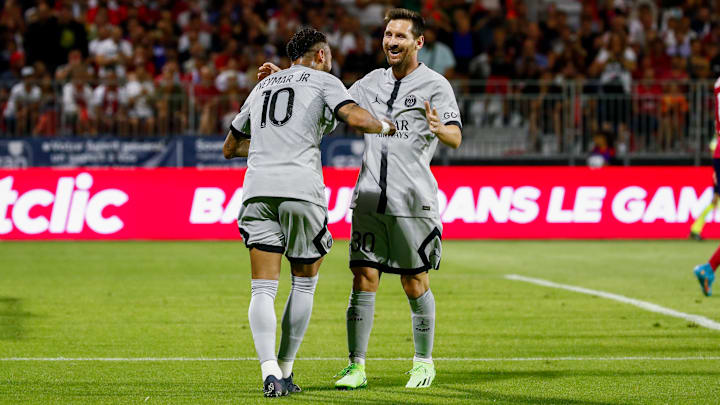 Le duo Messi - Neymar a brillé ce samedi soir contre Clermont. Le duo Messi - Neymar a brillé ce samedi soir contre Clermont.