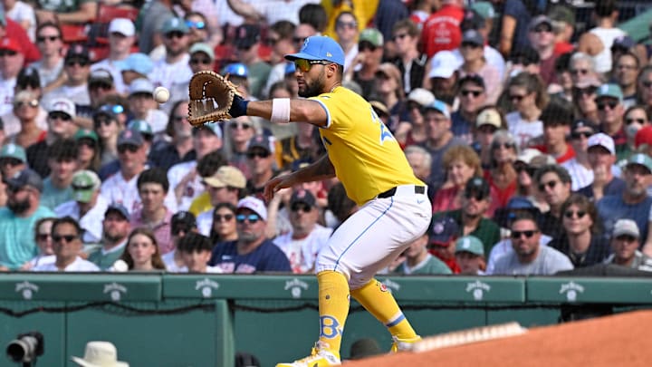 Jul 12, 2025; Boston, Massachusetts, USA; Boston Red Sox first baseman Abraham Toro (29) makes a catch for an out against the Tampa Bay Rays during the fourth inning at Fenway Park. Mandatory Credit: Eric Canha-Imagn Images Jul 12, 2025; Boston, Massachusetts, USA; Boston Red Sox first baseman Abraham Toro (29) makes a catch for an out against the Tampa Bay Rays during the fourth inning at Fenway Park. Mandatory Credit: Eric Canha-Imagn Images