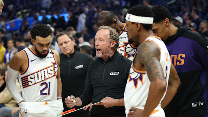 Phoenix Suns v Golden State Warriors