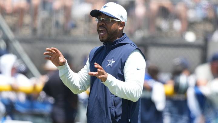 Dallas Cowboys defensive coordinator Christian Parker at training camp at River Ridge Playing Fields. Mandatory Credit: Kirby Lee-Imagn Images Dallas Cowboys defensive coordinator Christian Parker at training camp at River Ridge Playing Fields. Mandatory Credit: Kirby Lee-Imagn Images