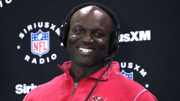 Todd Bowles can't stop gushing over Rueben Bain.