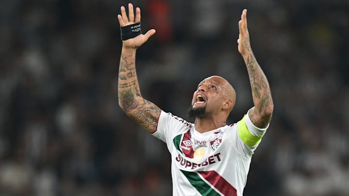 Felipe Melo se despede do Fluminense