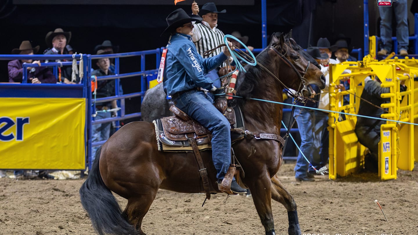 Canadian Team Ropers Shine Again With NFR Round 7 Victory