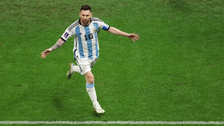 Lionel Messi a ouvert le score. Lionel Messi a ouvert le score.