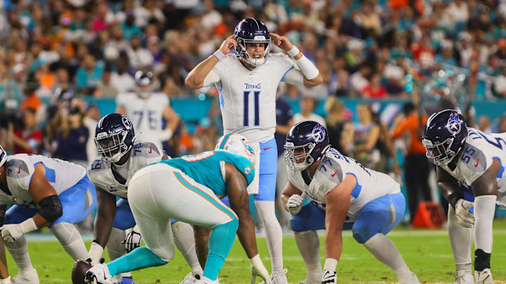 Sep 30, 2024: Tennessee Titans quarterback Mason Rudolph reacts before a play against the Miami Dolphins. Sep 30, 2024: Tennessee Titans quarterback Mason Rudolph reacts before a play against the Miami Dolphins.