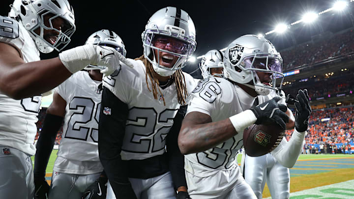 Las Vegas Raiders v Denver Broncos Las Vegas Raiders v Denver Broncos