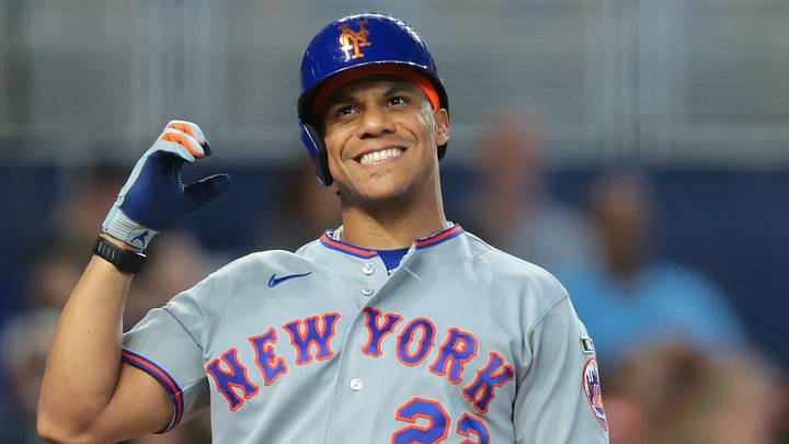 New York Mets left fielder Juan Soto New York Mets left fielder Juan Soto