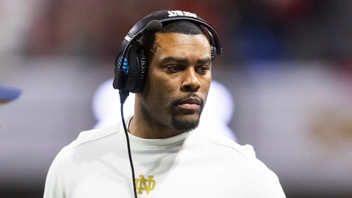 Jan 20, 2025; Atlanta, GA, USA; Notre Dame Fighting Irish defensive backs coach Mike Mickens against the Ohio State Buckeyes during the CFP National Championship college football game at Mercedes-Benz Stadium. Mandatory Credit: Mark J. Rebilas-Imagn Images