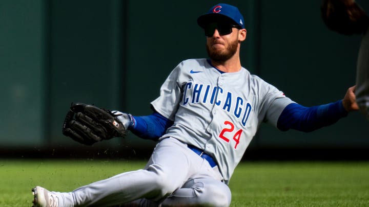 Chicago Cubs outfielder Cody Bellinger (24) makes a diving catch in the fifth inning of the MLB game between the Cincinnati Reds and the Chicago Cubs at Great American Ball Park in Cincinnati on Saturday, June 8, 2024 Chicago Cubs outfielder Cody Bellinger (24) makes a diving catch in the fifth inning of the MLB game between the Cincinnati Reds and the Chicago Cubs at Great American Ball Park in Cincinnati on Saturday, June 8, 2024