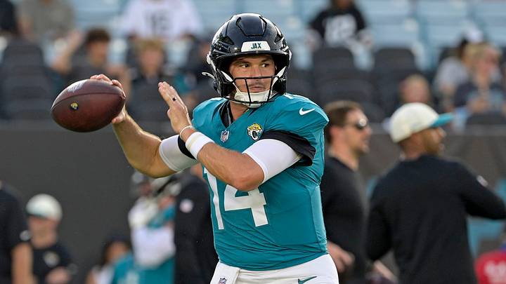 Aug 21, 2026; Jacksonville, Florida, USA; Jacksonville Jaguars quarterback Nick Mullens (14) warms up before the start of the preseason game against the Carolina Panthers at EverBank Stadium. Mandatory Credit: Melina Myers-Imagn Images Aug 21, 2026; Jacksonville, Florida, USA; Jacksonville Jaguars quarterback Nick Mullens (14) warms up before the start of the preseason game against the Carolina Panthers at EverBank Stadium. Mandatory Credit: Melina Myers-Imagn Images