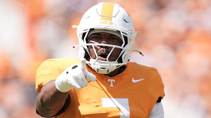 Tennessee linebacker Arion Carter (7) during a college football game between Tennessee and UAB at Neyland Stadium in Knoxville, Tenn., on Sept. 20, 2025. Tennessee linebacker Arion Carter (7) during a college football game between Tennessee and UAB at Neyland Stadium in Knoxville, Tenn., on Sept. 20, 2025.