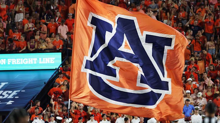 Auburn misses out on a recruit early on the trail