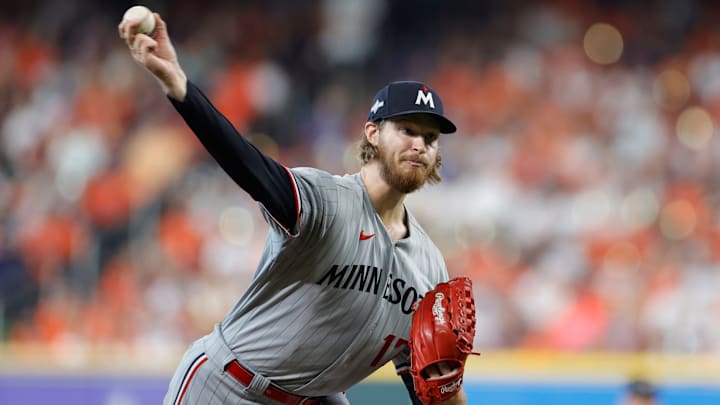 Division Series - Minnesota Twins v Houston Astros - Game One