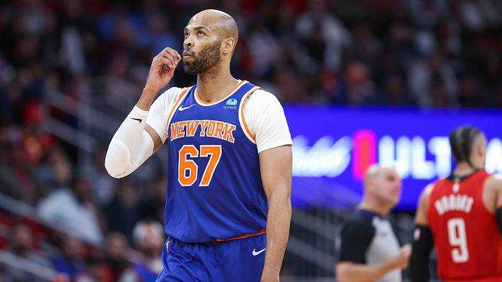 Even though the New York Knicks have a serious need for a third center, Taj Gibson shouldn't be on their radar. Even though the New York Knicks have a serious need for a third center, Taj Gibson shouldn't be on their radar.