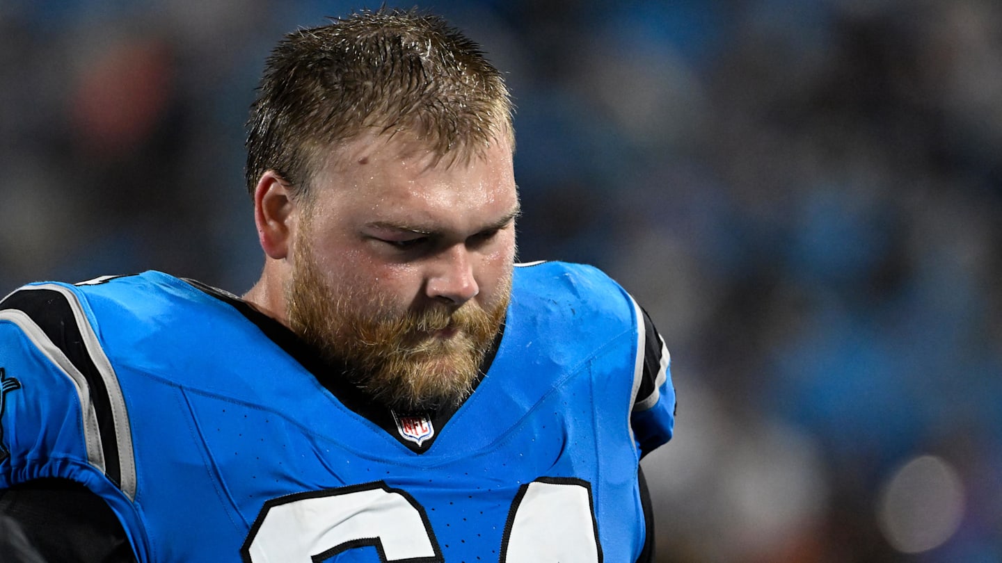 Titans Must Make a Move at Center, and Fast