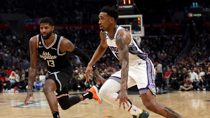 Malik Monk made the surprising decision to stick with the Sacramento Kings rather than hit free agency. Leaving few clues of the direction the Orlando Magic can head next.