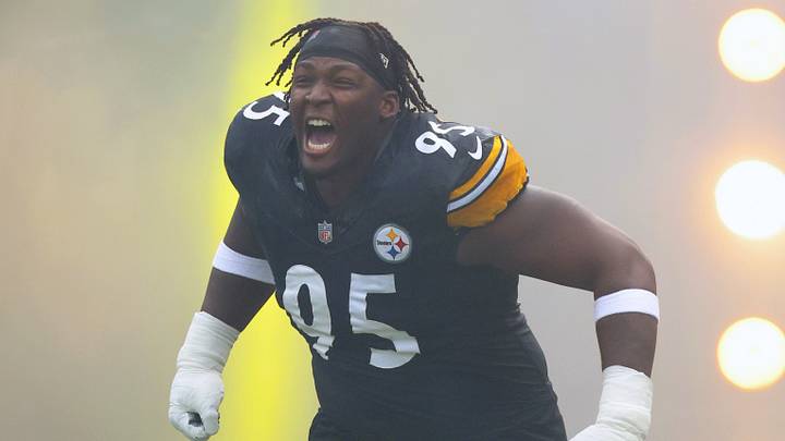 Nov 2, 2025; Pittsburgh, Pennsylvania, USA; Pittsburgh Steelers defensive tackle Keeanu Benton (95) reacts as he takes the field against the Indianapolis Colts at Acrisure Stadium. Mandatory Credit: Charles LeClaire-Imagn Images Nov 2, 2025; Pittsburgh, Pennsylvania, USA; Pittsburgh Steelers defensive tackle Keeanu Benton (95) reacts as he takes the field against the Indianapolis Colts at Acrisure Stadium. Mandatory Credit: Charles LeClaire-Imagn Images