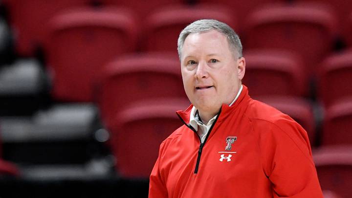 Texas Tech's head volleyball coach Tony Graystone stands on the sidelines against Kansas State in a Big 12 volleyball match, Wednesday, Sept. 28, 2022, at the United Supermarkets Arena.
0017 20220928 Texastech Kansasstate Volleyball Ar 0261 Jpg Texas Tech's head volleyball coach Tony Graystone stands on the sidelines against Kansas State in a Big 12 volleyball match, Wednesday, Sept. 28, 2022, at the United Supermarkets Arena.
0017 20220928 Texastech Kansasstate Volleyball Ar 0261 Jpg