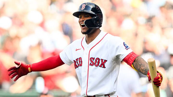Aug 19, 2026; Boston, Massachusetts, USA; Boston Red Sox center fielder Ceddanne Rafaela (3) reacts after a home run was hit by second baseman Nick Sogard (not seen during the first inning at Fenway Park. Mandatory Credit: Brian Fluharty-Imagn Images Aug 19, 2026; Boston, Massachusetts, USA; Boston Red Sox center fielder Ceddanne Rafaela (3) reacts after a home run was hit by second baseman Nick Sogard (not seen during the first inning at Fenway Park. Mandatory Credit: Brian Fluharty-Imagn Images