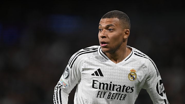 Kylian Mbappé et le Real Madrid affrontent le Rayo Vallecano Kylian Mbappé et le Real Madrid affrontent le Rayo Vallecano