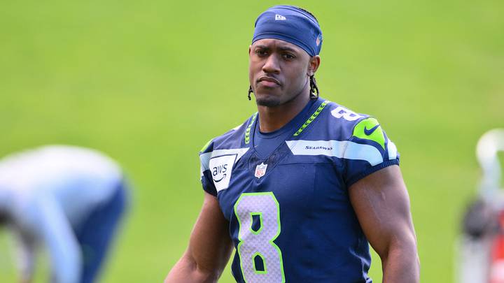 Jun 9, 2026; Renton, WA, USA; Seattle Seahawks running back Jadarian Price (8) during minicamp at Virginia Mason Athletic Center. Jun 9, 2026; Renton, WA, USA; Seattle Seahawks running back Jadarian Price (8) during minicamp at Virginia Mason Athletic Center.